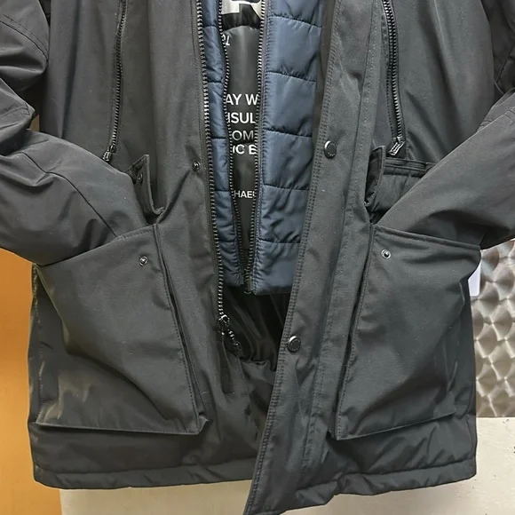 Michael Kors Benson Faux Fur Trimmed HoodedJacket Size Medium